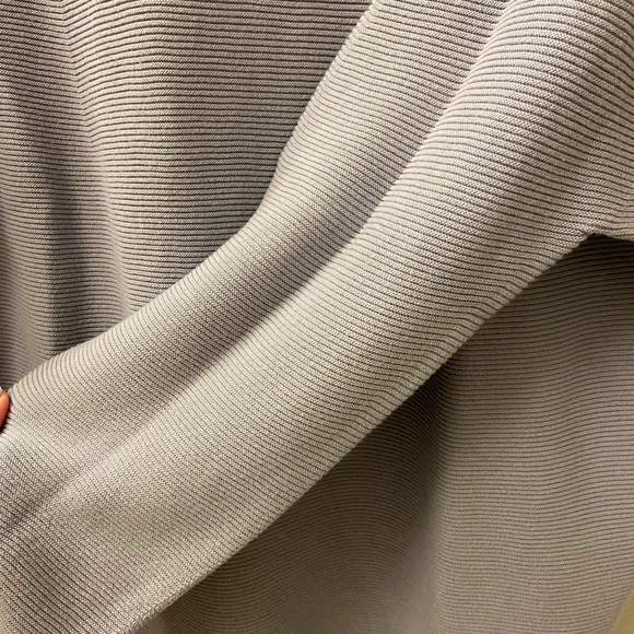 Uniqlo cotton crewneck sweater - Picture 4 of 4